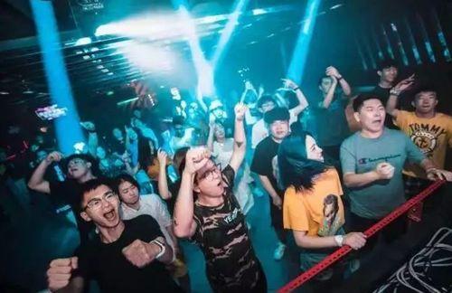 外国蹦迪国产音乐视频播放,外国蹦迪国产音乐视频盛宴